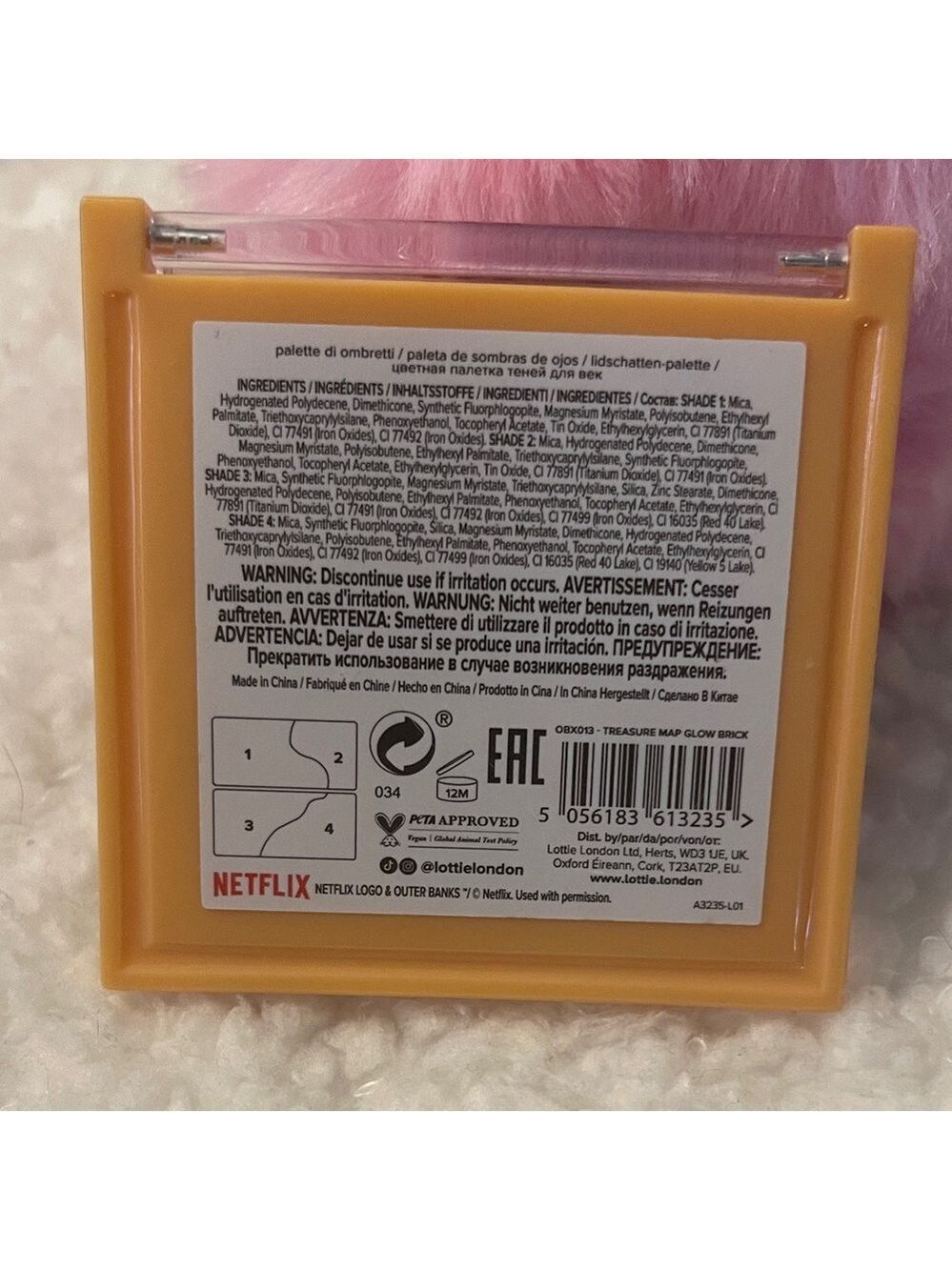 Lottie London Treasure Map Glow Brick - Pink fluff ball key chain. - Picture 3 of 5